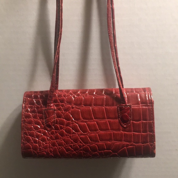 SNAP FRONT FAUX REPTILE MINI PURSE - Picture 3 of 3